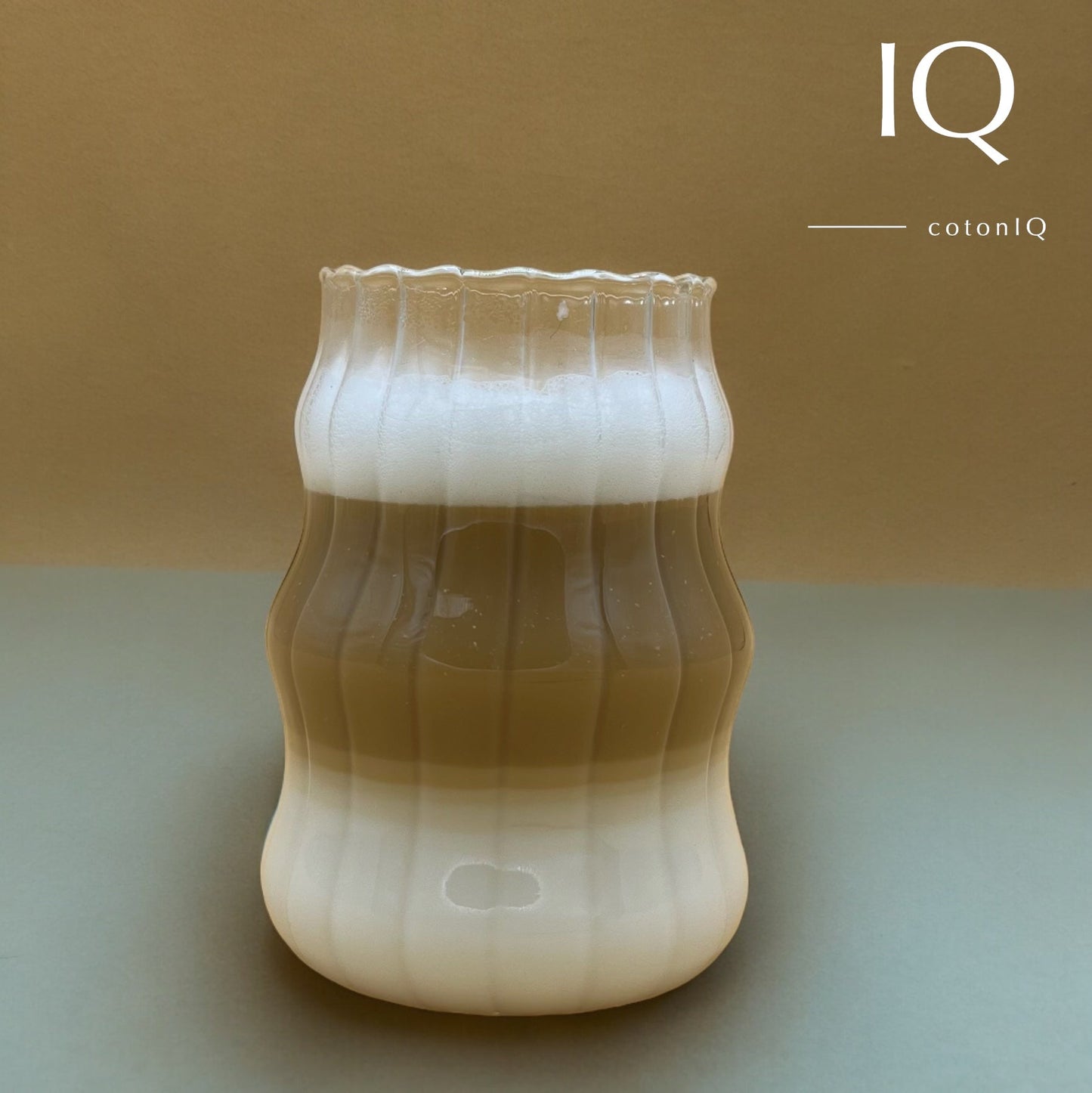 Designer-Glasbecher für Heiß- und Kaltgetränke – transparent – 500 ml-1