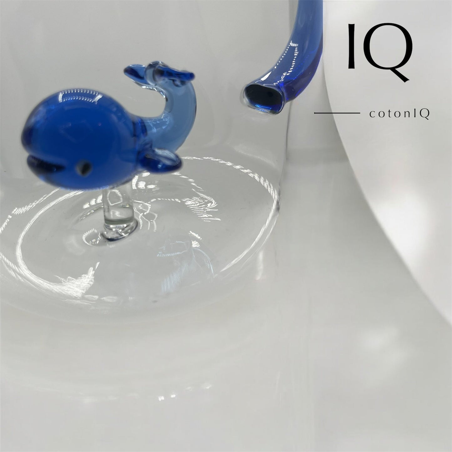 Glastasse mit 3D-Figur – Wal – 380 ml-1