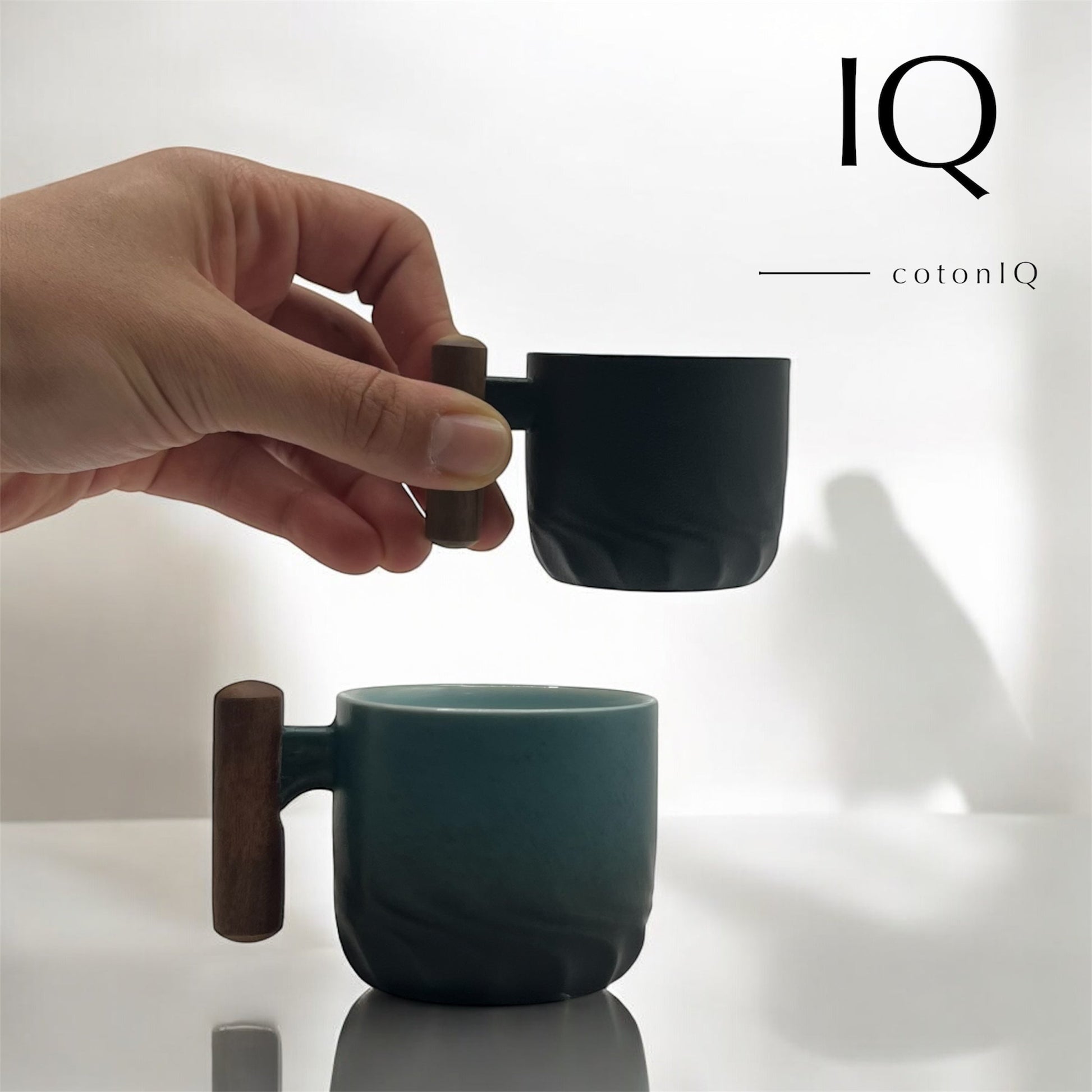 Designer-Espressotasse mit Holzgriff – Schwarz – 70 ml-3